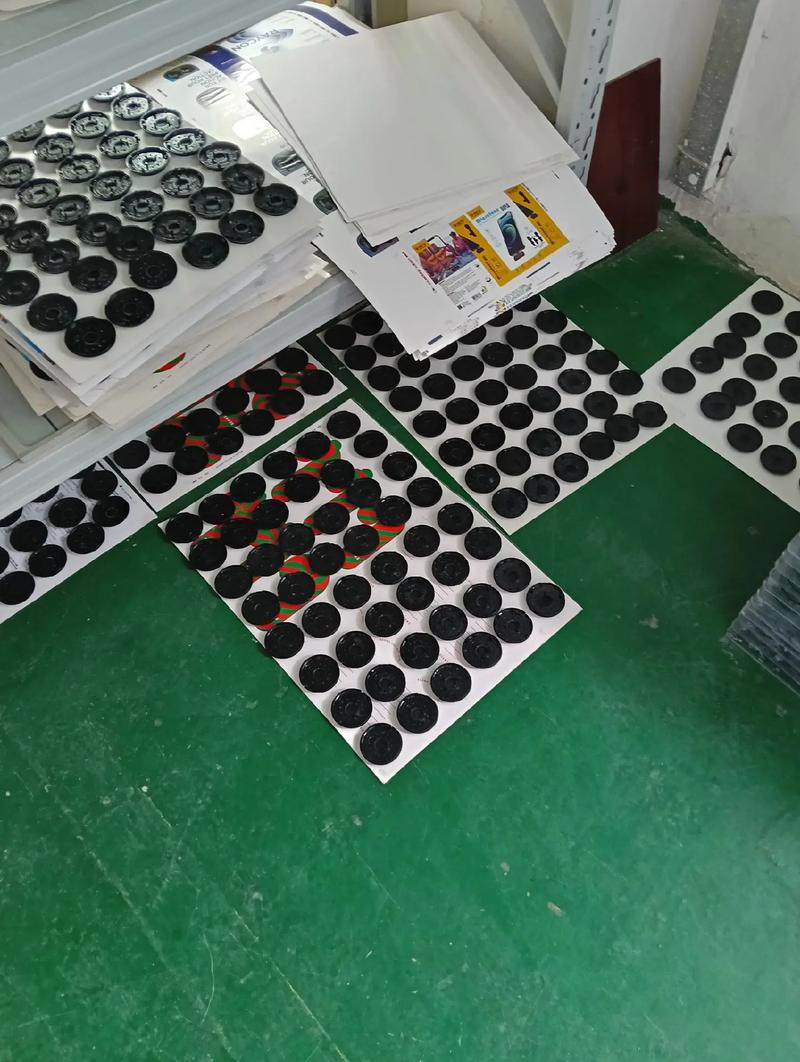 從手機支架看工廠轉型 半年親歷與電子產品制造的變遷